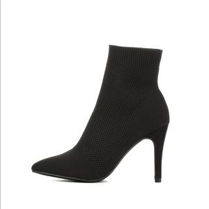 WOMEN'S MIA ALYVIA STILETTO BOOTIES SIZE 7